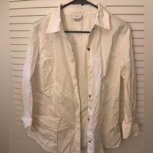 Jaclyn Smith mid sleeve white blouse size large